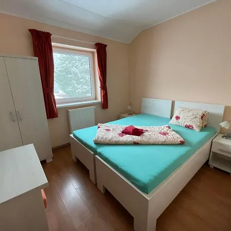 Penzión pre hostí One Dolny Ohaj